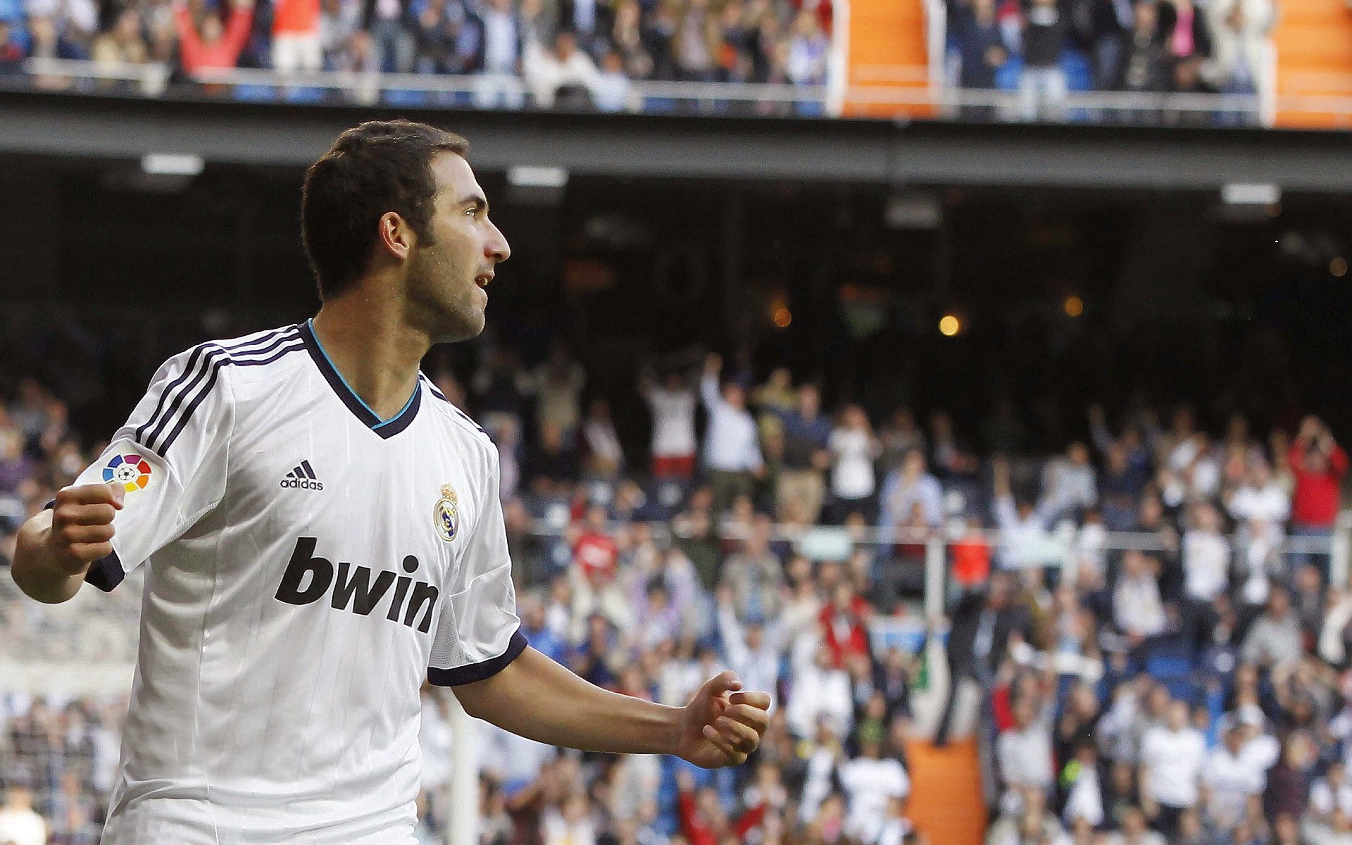 加维闪耀焦点战,阿森纳对阵土耳其豪门,新星在欧陆舞台证明价值