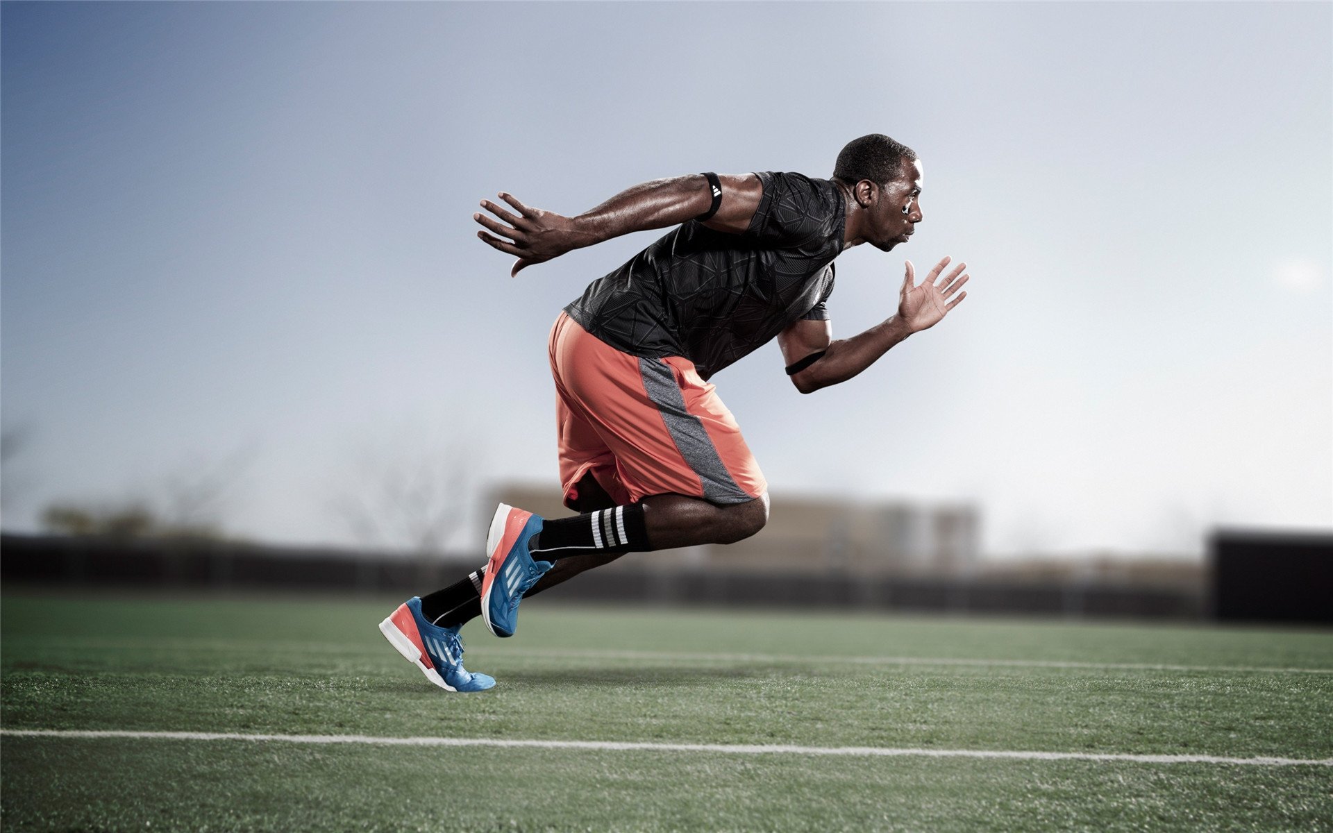 老鹰展翅踏平快船，东契奇关键一击定乾坤